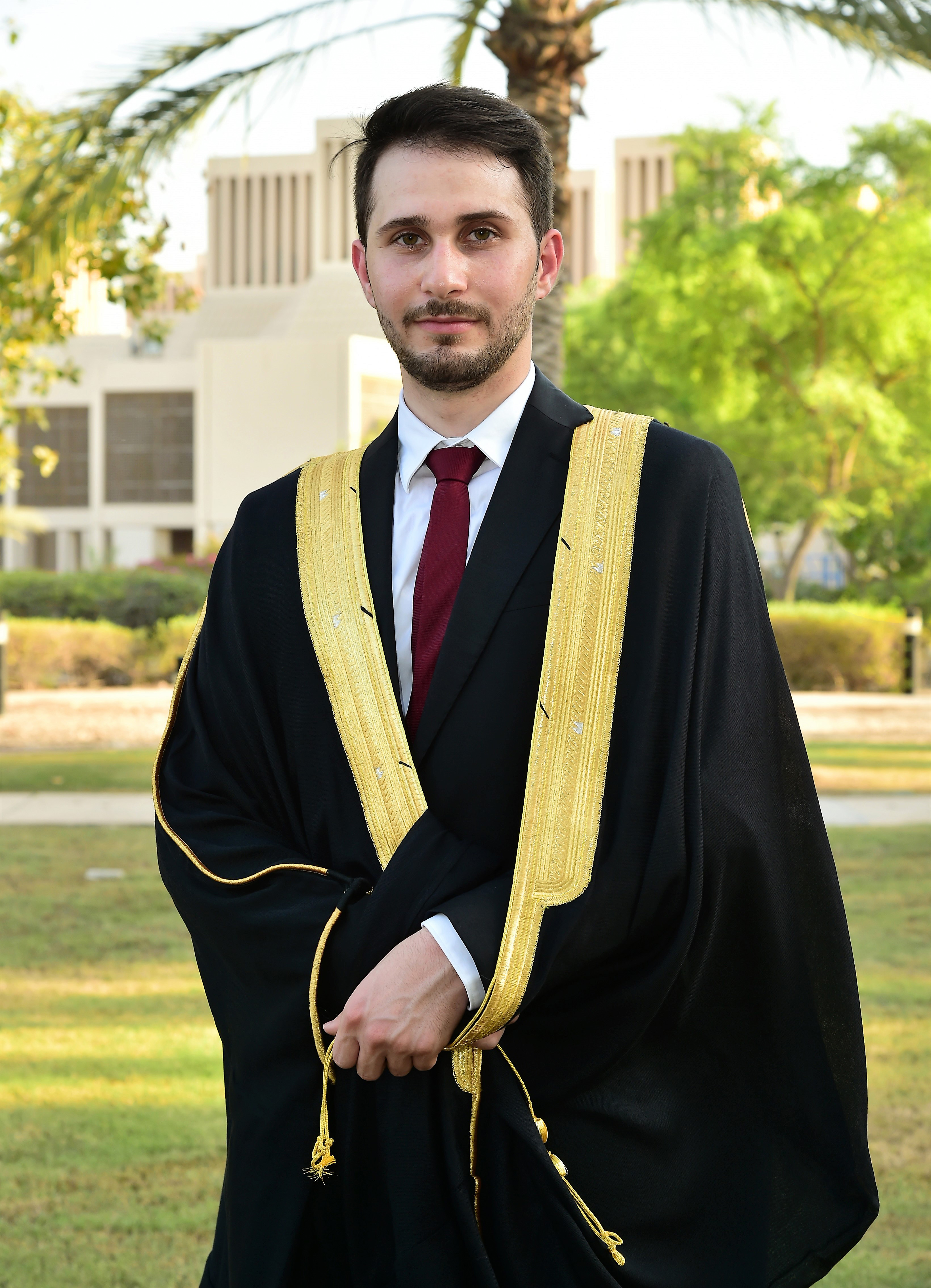 Men s Graduation Gown